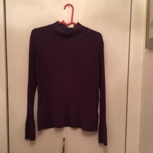 Ribbed knit turtleneck